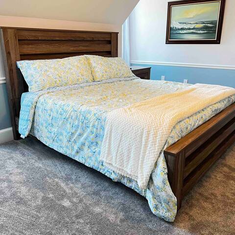 King size bed