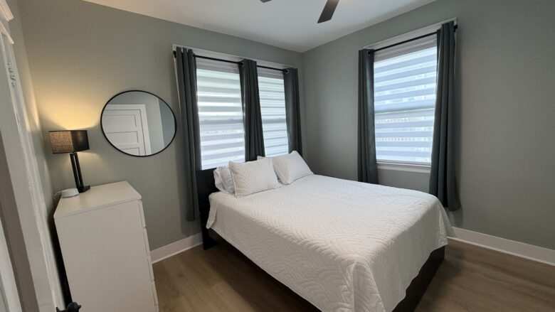 Front bedroom with Queen bed